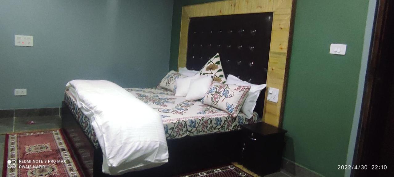 Hotel Seven Pahalgām Eksteriør billede